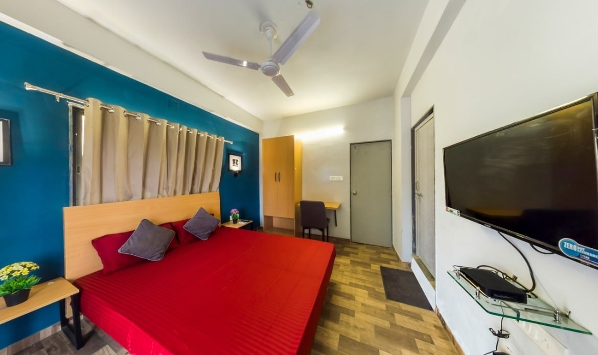 single room pg in thaltej
