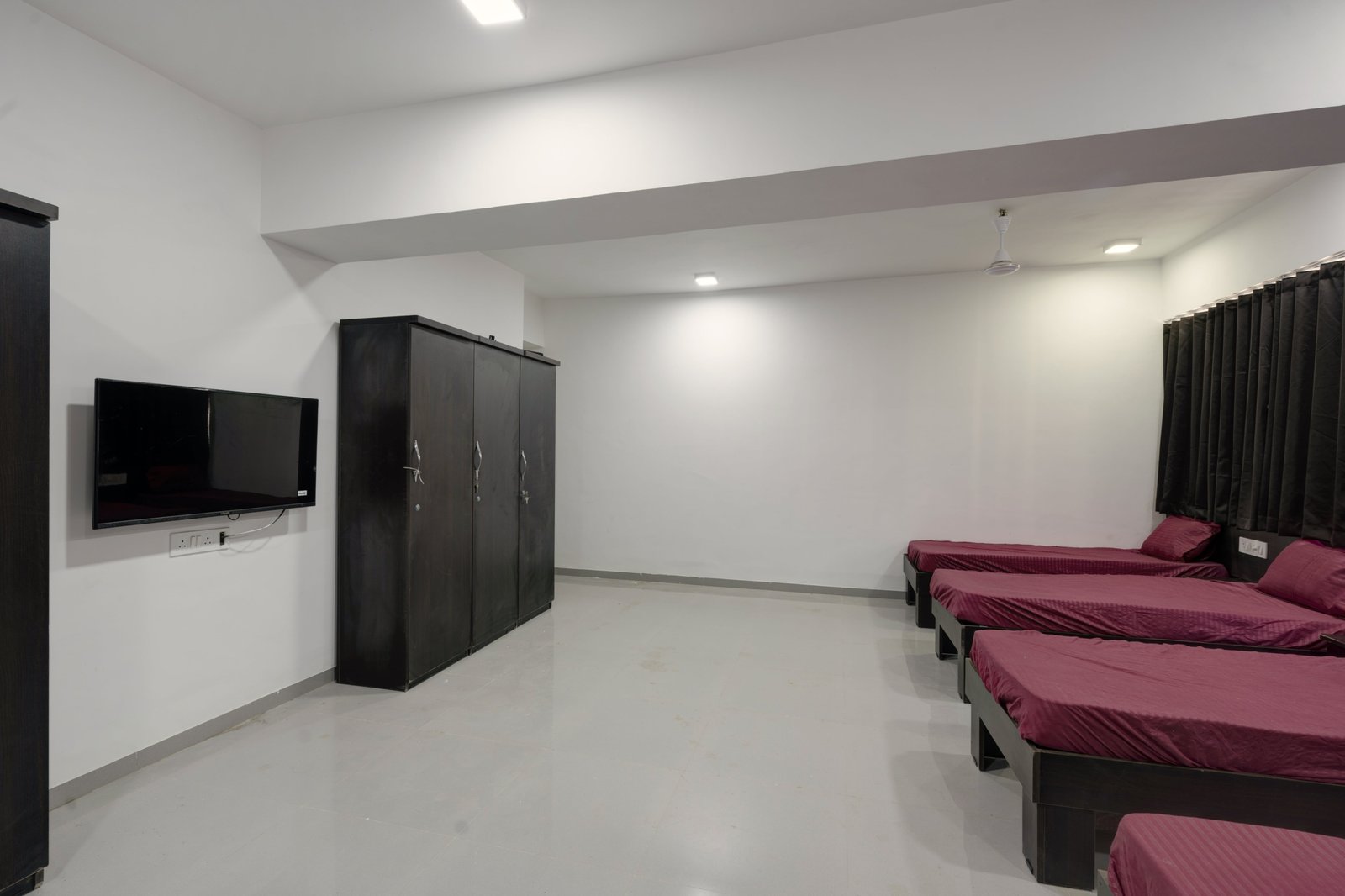 capital pg in gandhinagar