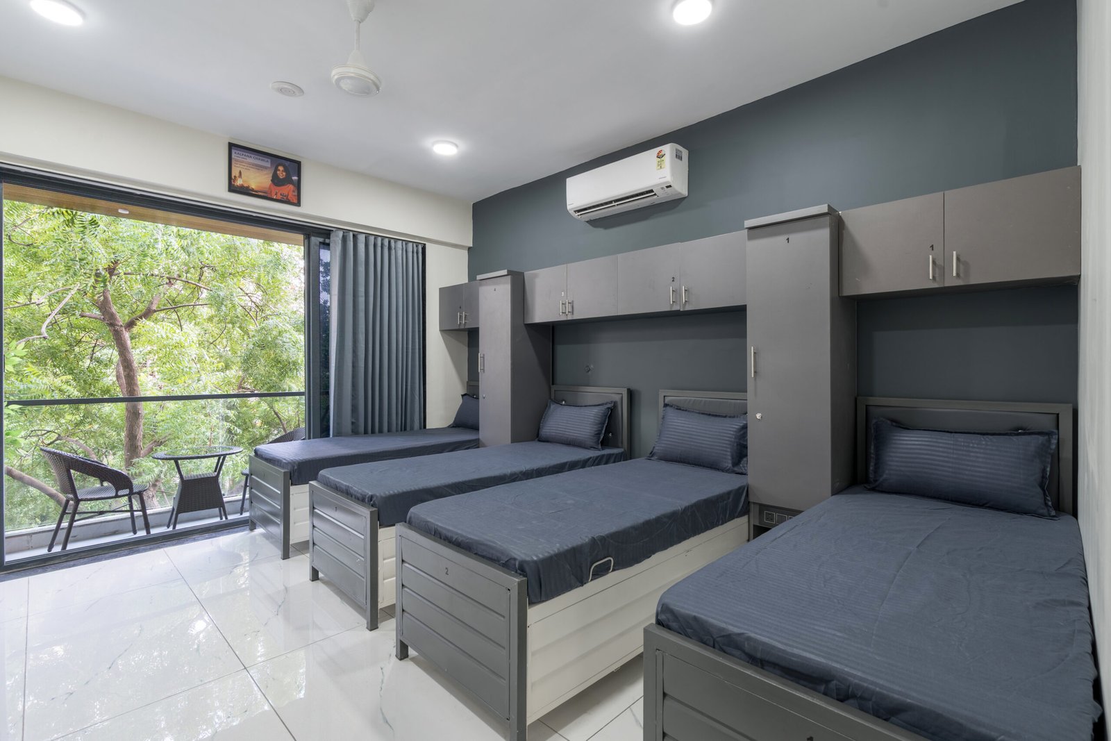 Kripal Homes PG pg for girls near navrangpura