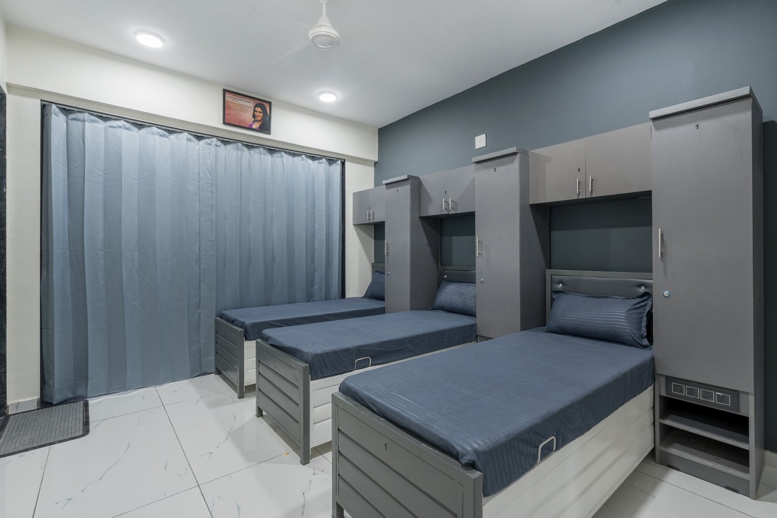 Kripal Homes PG three sharing room - setur homes pg